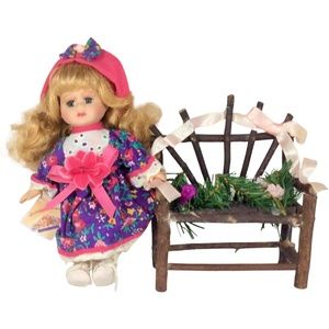 🖤 Victoria Garden Miniature Collection Porcelain 9" Doll Floral Ribbon Bench